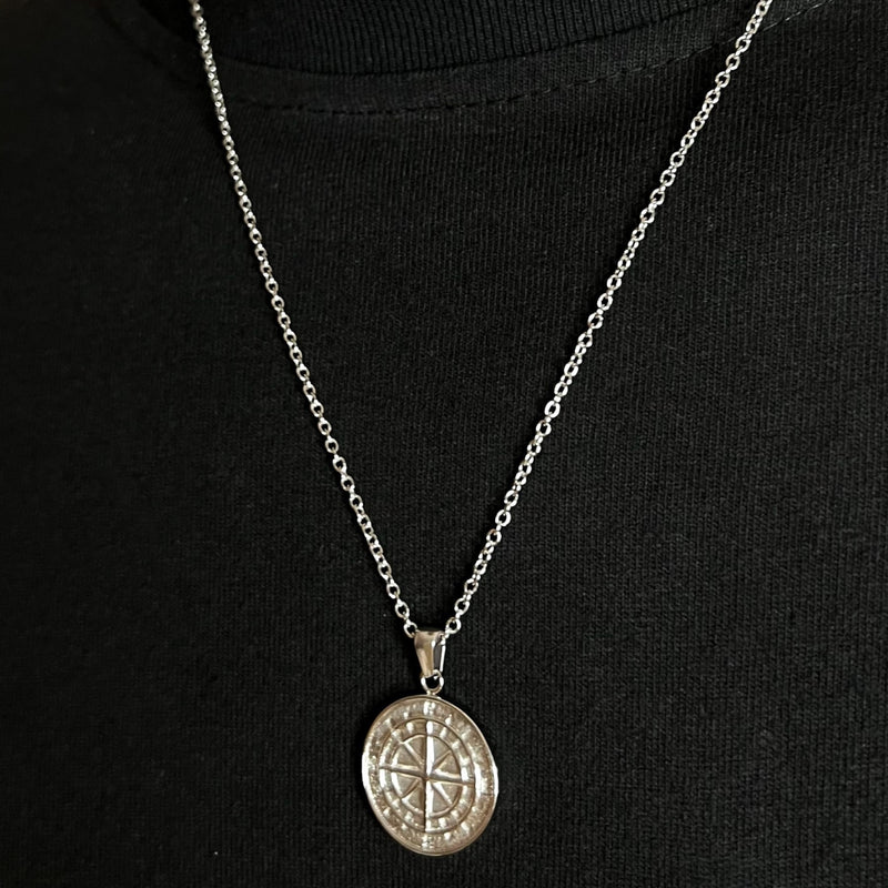 Compass Pendant (Silver)